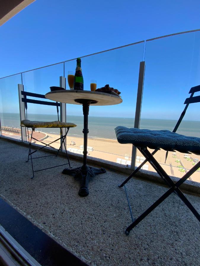 Genieten Van De Vlaamse Kust Met Prachtig Zeezicht De Haan Exterior photo