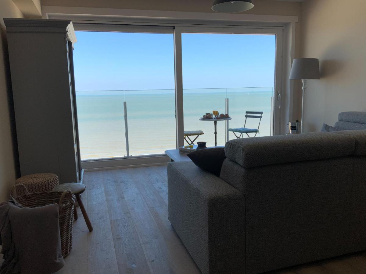 Genieten Van De Vlaamse Kust Met Prachtig Zeezicht De Haan Exterior photo